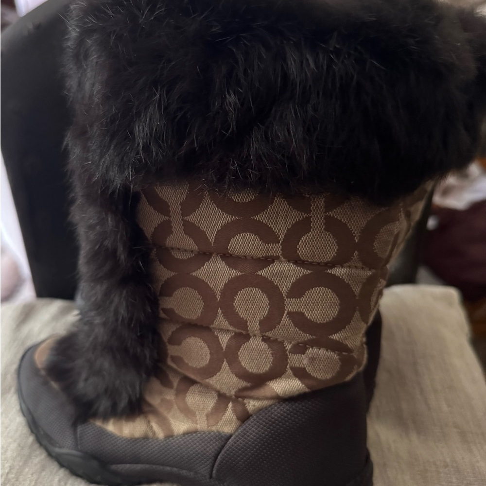 NWOTOB COACH Jeannie Signature Fur Lined Boots Mid Calf Brown & Black Size 5